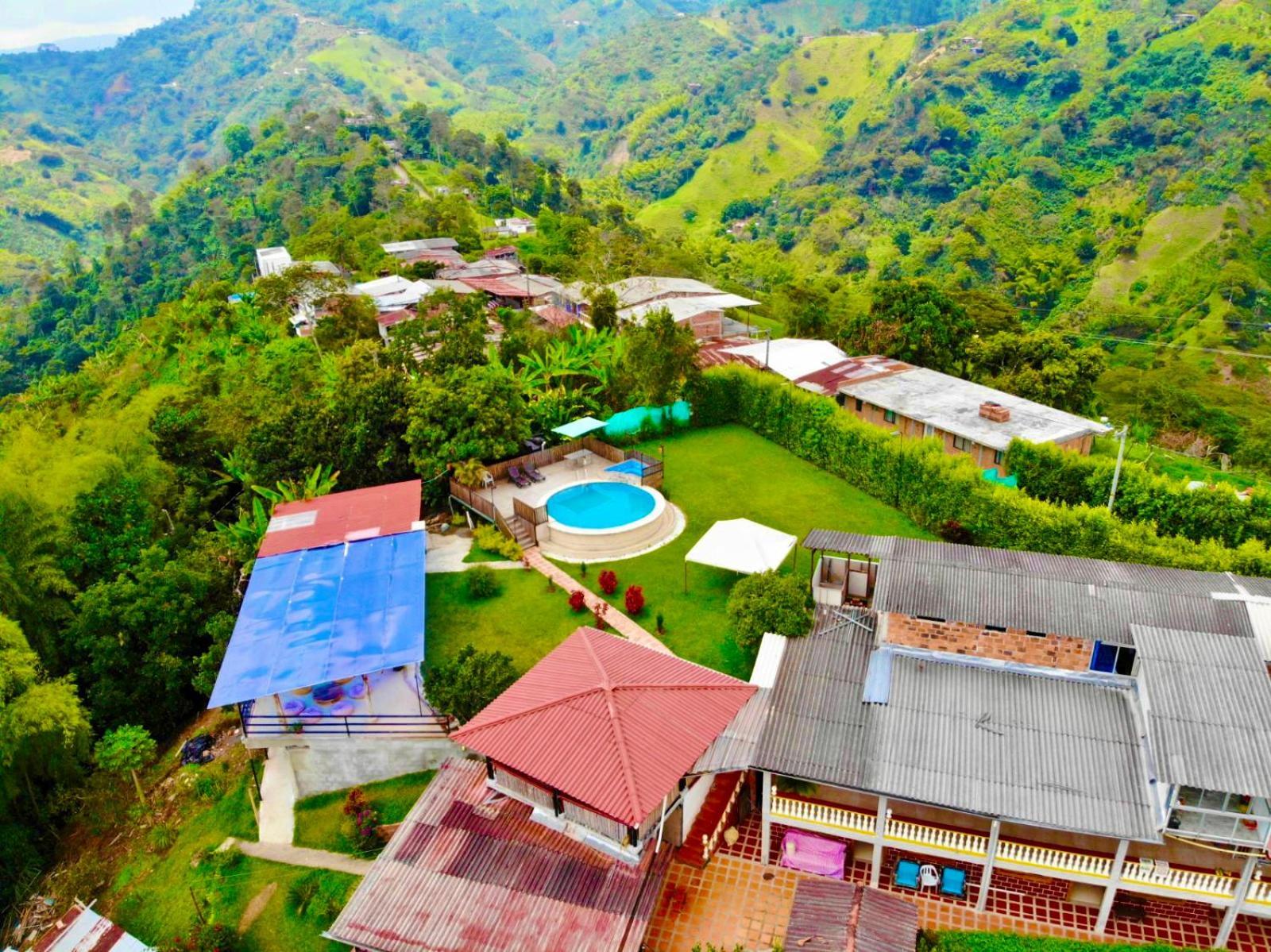 Mountain View Hostel San Peregrino Экстерьер фото